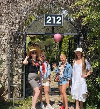 212 Pensionat *